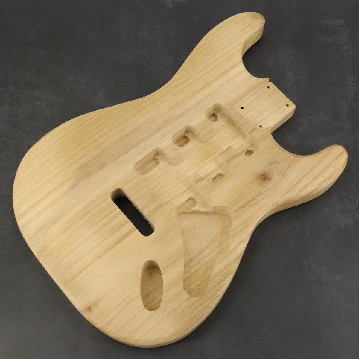 Guitar body Unfinished Paulownia Body for SSH Style Guitar Part