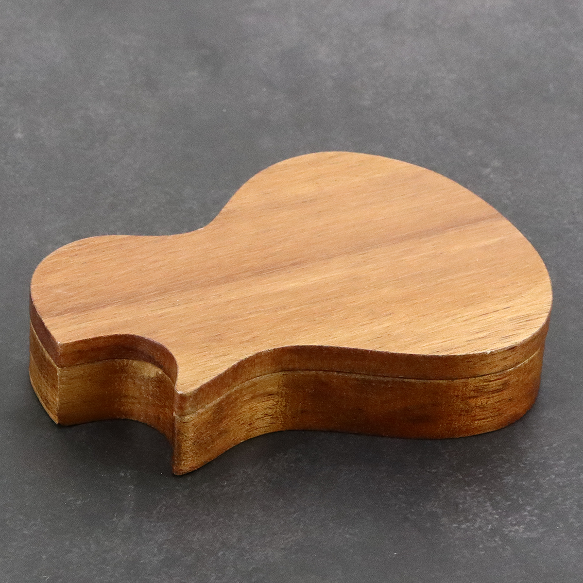 Engraved Guitar Pick Box Personalized Wood Guitar Picks Box Plectrum Container with 3 Pcs Guitar Pick  for Music Instrument Guitar Players friend father boyfrend